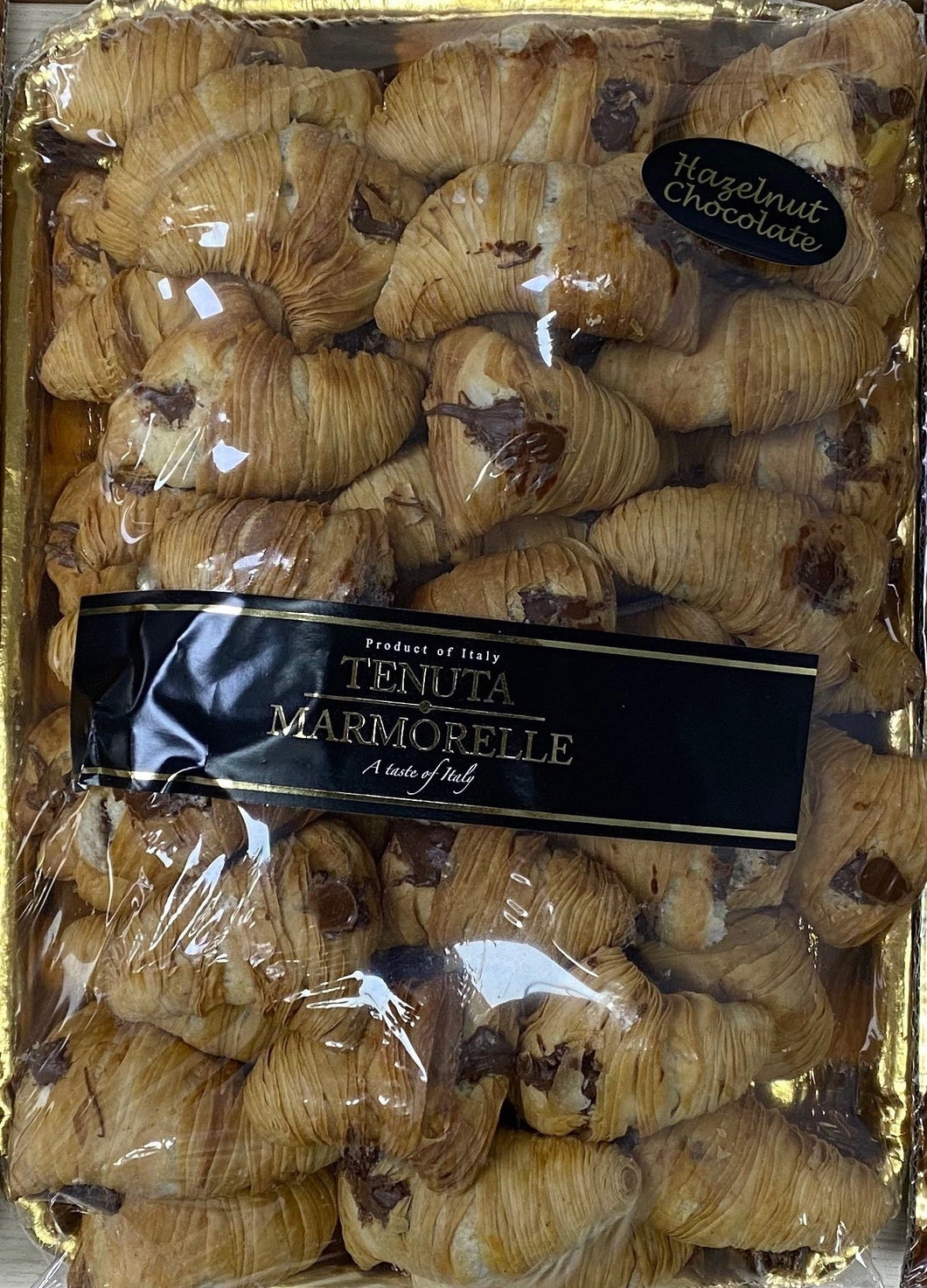 Clearance Sfogliatelle Filled with a Chocolate and Hazelnut Cream 1.5KG Family Pack
