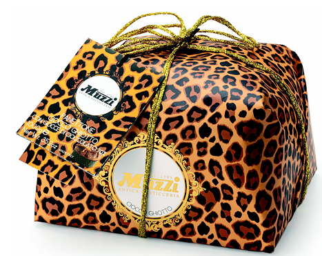 Muzzi Hand Wrapped Panettone with 70% dark chocolate 1kg