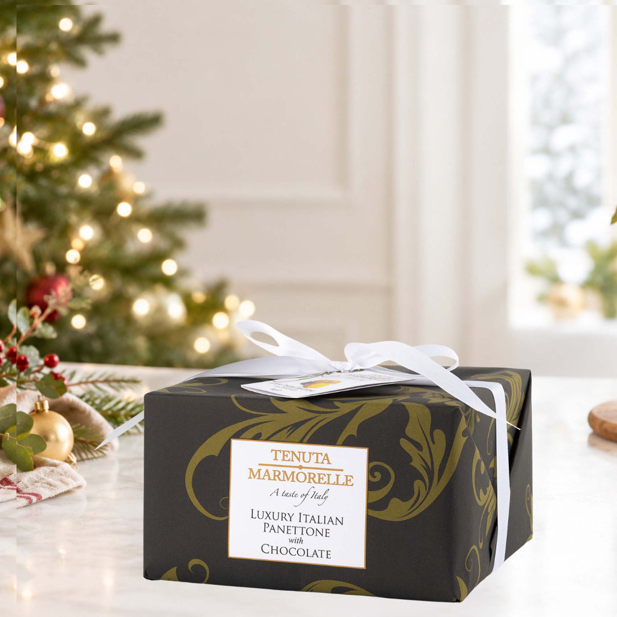 Luxury Italian Panettone with Chocolate Cream 500g