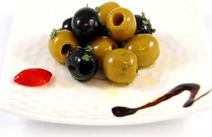 Black & Green Pitted Olives with Herbs 314ml - Tenuta Marmorelle